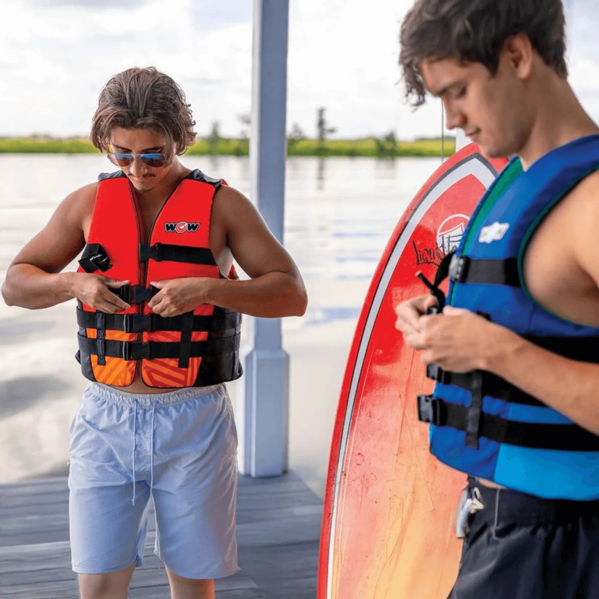 WOW Watersports Vis-Wave Adult Life Vest Blue